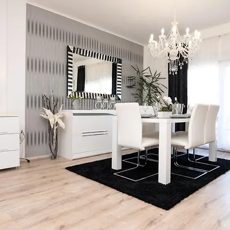 Apartment Natura With Private Pool