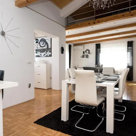 Apartment Natura With Private Pool