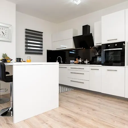 Διαμέρισμα Natura With Private Pool *