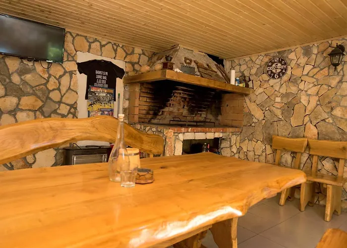 Appartement Natura With Private Pool *